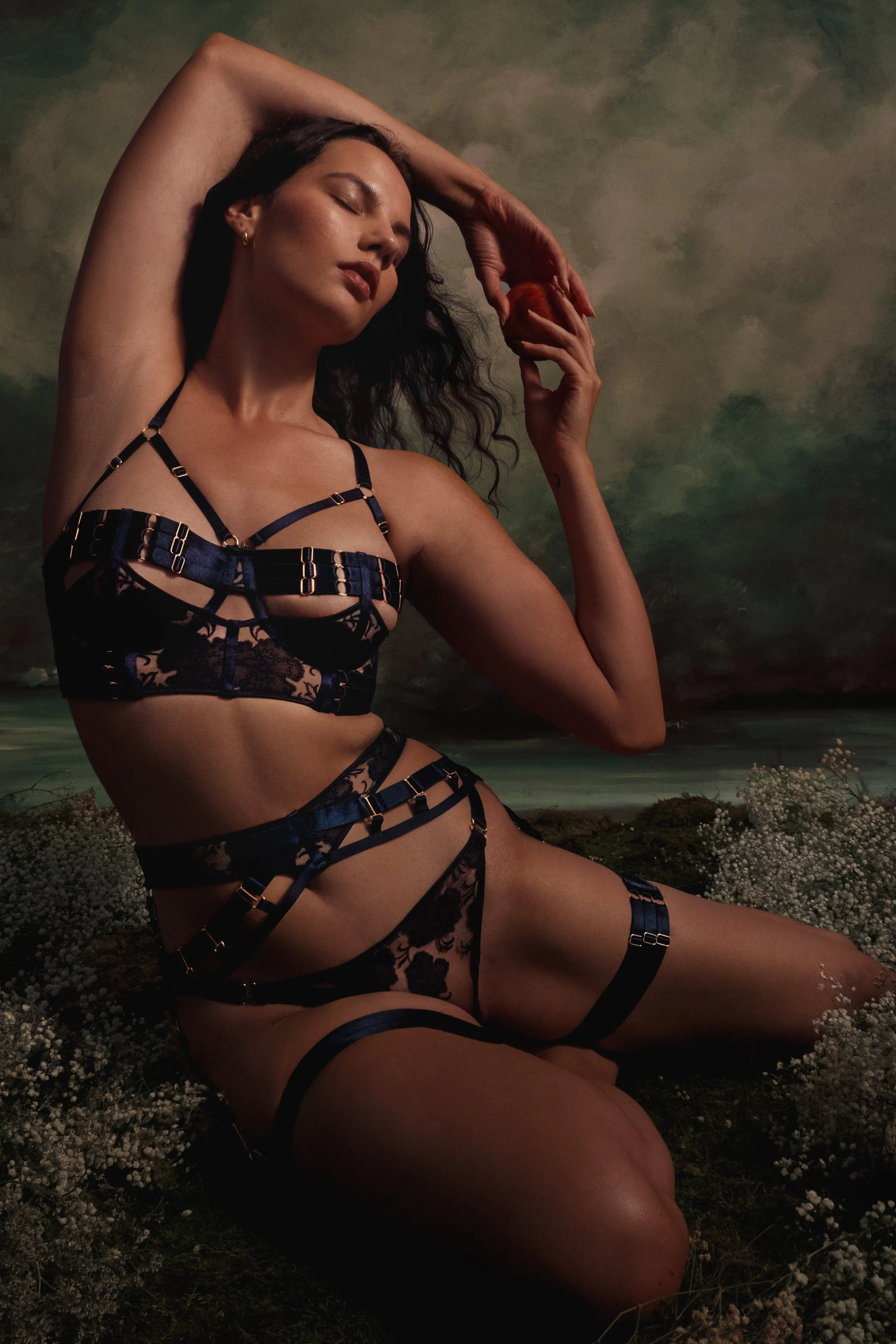 amaya_strap_suspender_2-1.webp Bordelle Amaya Strap Suspender | Lace | Suspenders