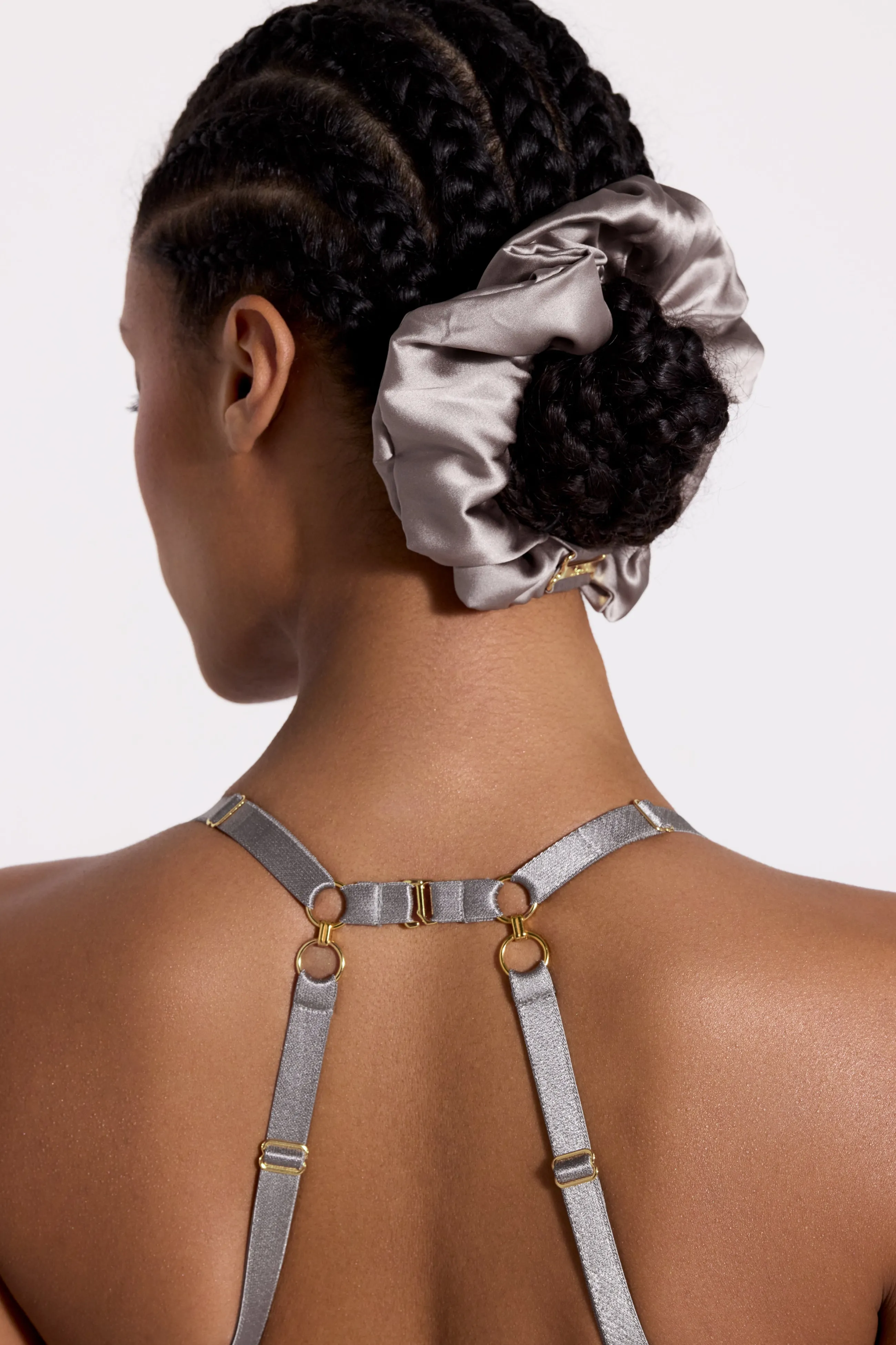 oversized_scrunchie_3-6.webp Bordelle Oversized Scrunchie | Scrunchies