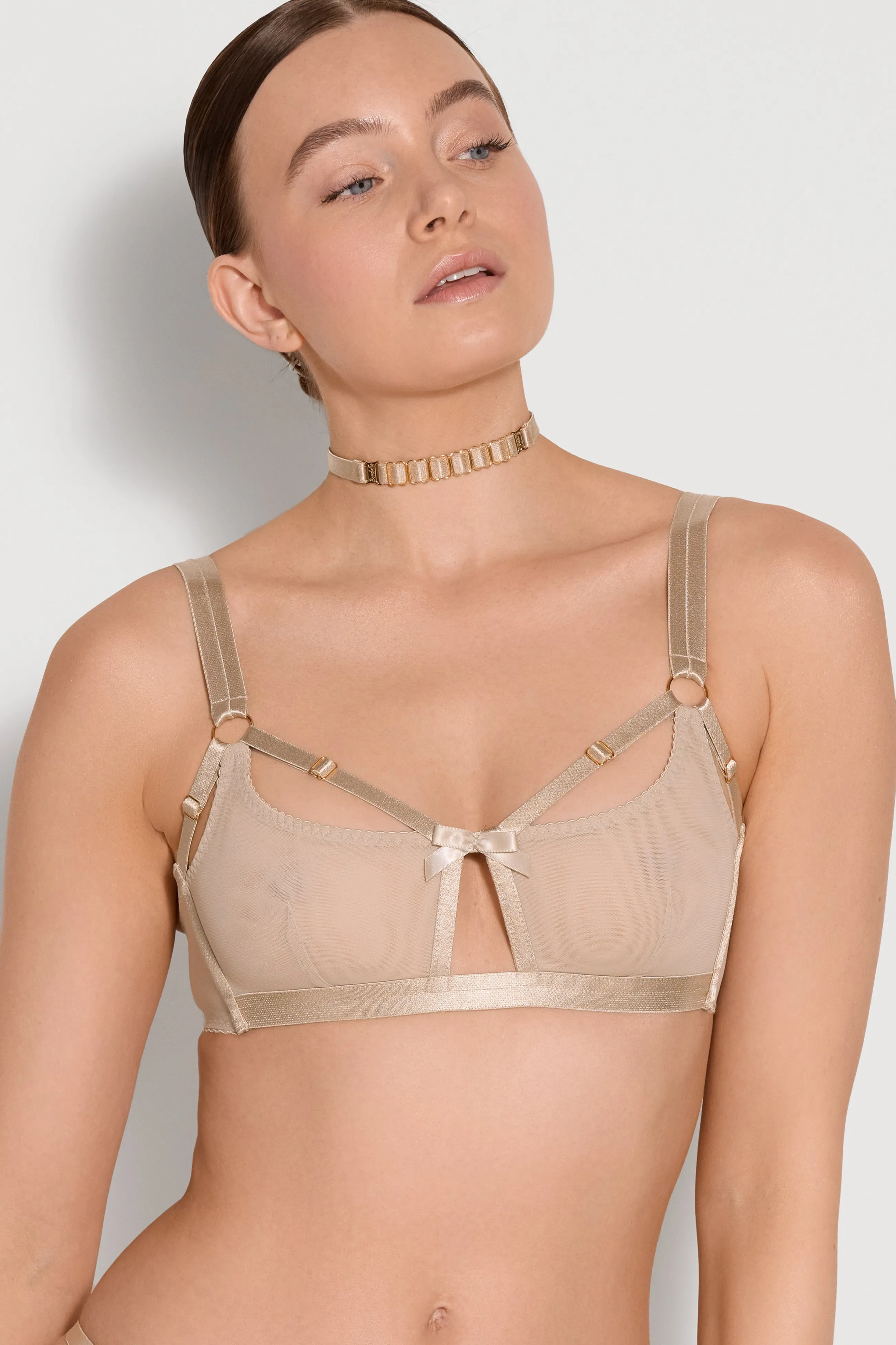 strap_collar_1-1.webp Bordelle Strap Collar | Accessories